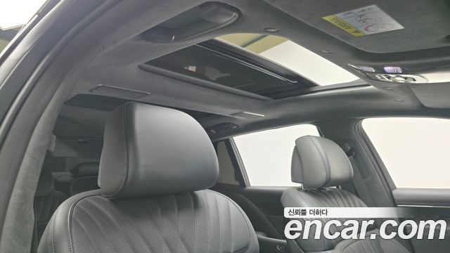 Genesis G90 (RS4) Gasoline 3.5 Turbo 2WD 2023 — фото 19