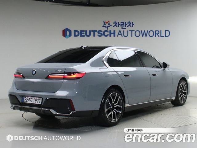 BMW 7 Series (G70) 740i xDrive M Sport 2025 — фото 3