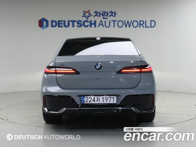 BMW 7 Series (G70) 740i xDrive M Sport 2025 — фото 5