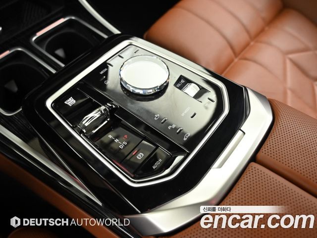 BMW 7 Series (G70) 740i xDrive M Sport 2025 — фото 10