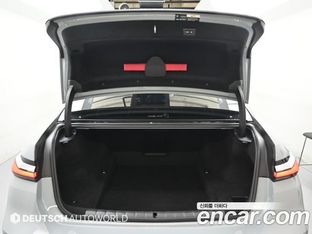 BMW 7 Series (G70) 740i xDrive M Sport 2025 — фото 24