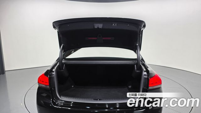 Genesis G80 3.3 GDI Premium Luxury 2019 — фото 20