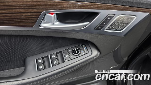 Genesis G80 3.3 GDI Premium Luxury 2019 — фото 28
