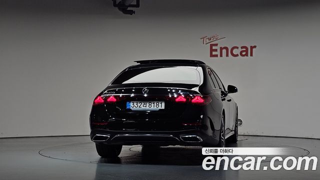 Mercedes-Benz E-Class (W214) E300 4MATIC AMG Line 2025 — фото 4