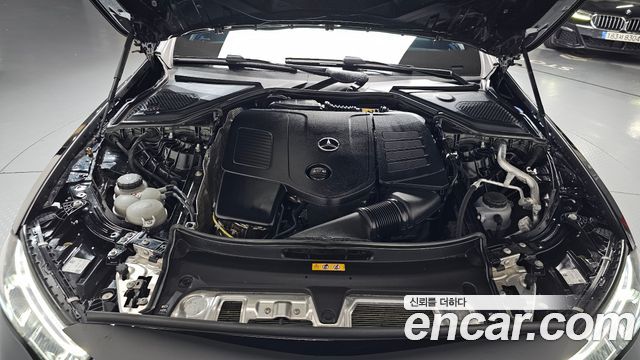 Mercedes-Benz E-Class (W214) E300 4MATIC AMG Line 2025 — фото 6