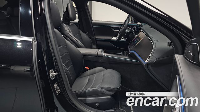 Mercedes-Benz E-Class (W214) E300 4MATIC AMG Line 2025 — фото 26