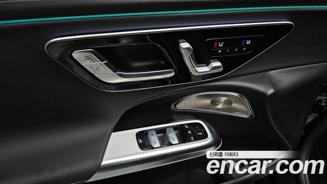 Mercedes-Benz E-Class (W214) E300 4MATIC AMG Line 2025 — фото 30