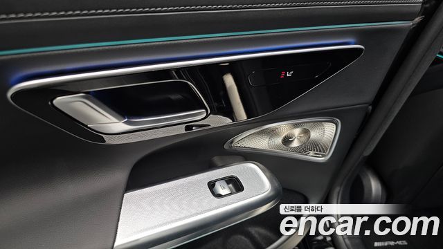 Mercedes-Benz E-Class (W214) E300 4MATIC AMG Line 2025 — фото 33