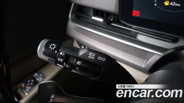 Kia Carnival (IV) Diesel 7-Seater Noblesse 2025 — фото 32