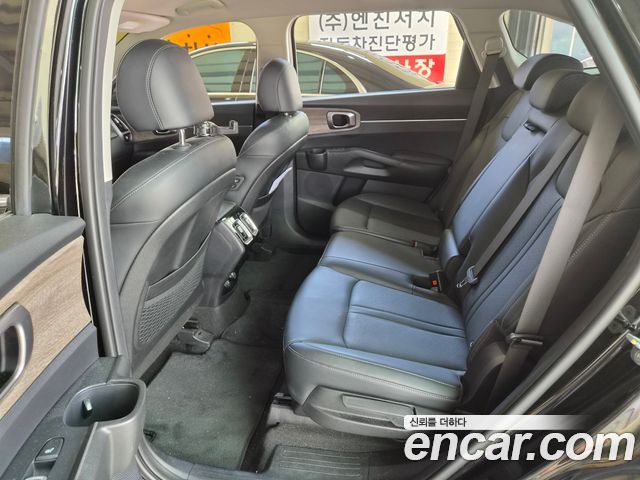 Kia Sorento (IV) Diesel 2.2 4WD Prestige 2023 — фото 16