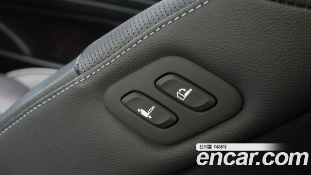 Genesis G80 (RG3) Gasoline 3.5 Turbo AWD 2022 — фото 16