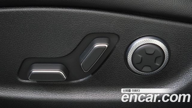 Genesis G80 (RG3) Gasoline 3.5 Turbo AWD 2022 — фото 31