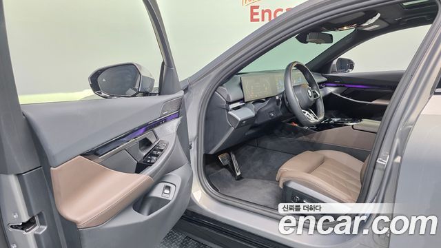 BMW 5 Series (G60) 520i M Sport 2026 — фото 10