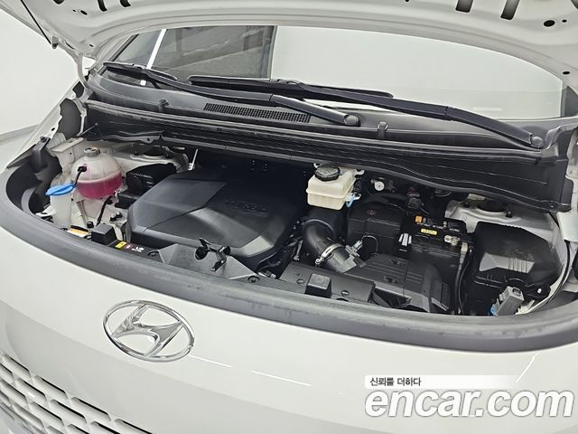 Hyundai Staria Cargo 5-Seater Modern 2022 — фото 5