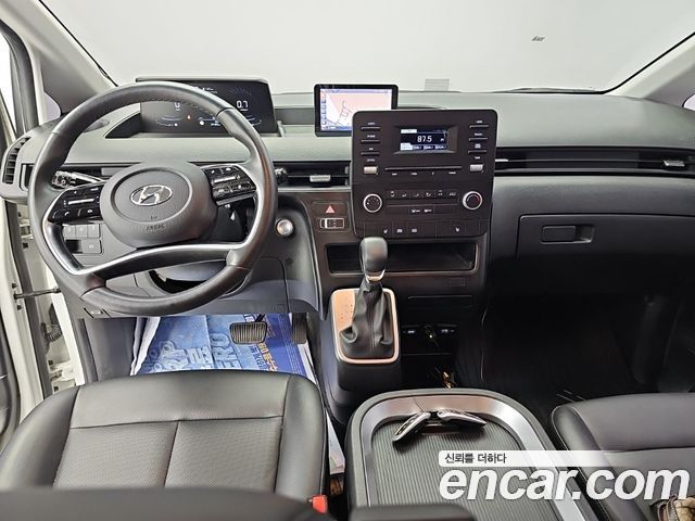 Hyundai Staria Cargo 5-Seater Modern 2022 — фото 7