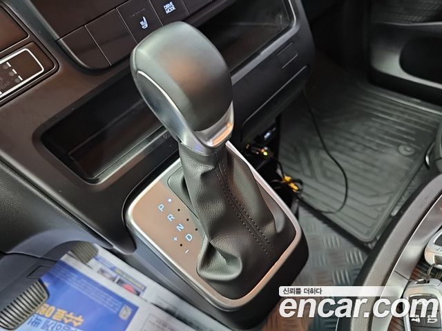 Hyundai Staria Cargo 5-Seater Modern 2022 — фото 8