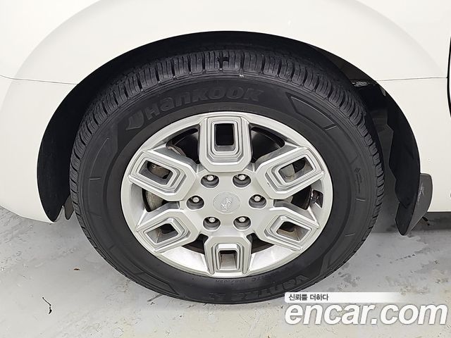 Hyundai Staria Cargo 5-Seater Modern 2022 — фото 23