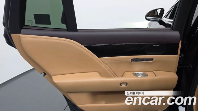Genesis G90 (RS4) Gasoline 3.5 Turbo AWD 2022 — фото 25