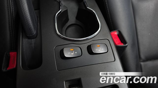 KG Mobility (SsangYong) Korando C 2.0 CVT 2WD Deluxe 2014 — фото 18