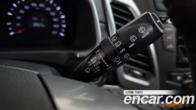 KG Mobility (SsangYong) Korando C 2.0 CVT 2WD Deluxe 2014 — фото 29