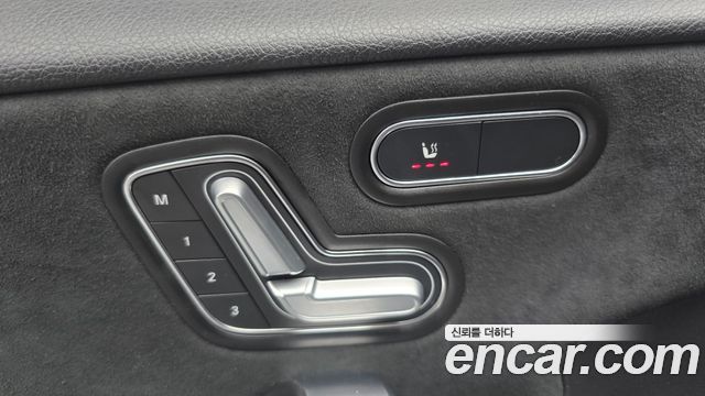 Mercedes-Benz A-Class (W177) AMG A35 4MATIC Sedan 2021 — фото 30