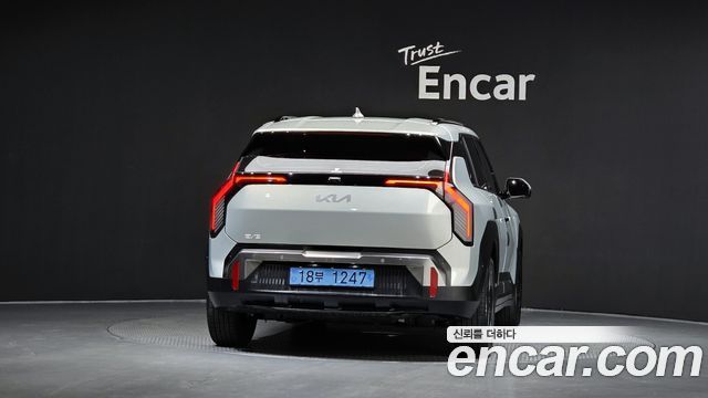 Kia EV3 Long Range 2WD Earth 2026 — фото 4