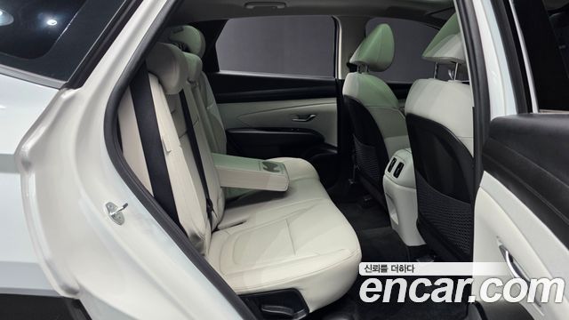 Hyundai Tucson (NX4) Gasoline 1.6 Turbo 2WD Inspiration 2024 — фото 12