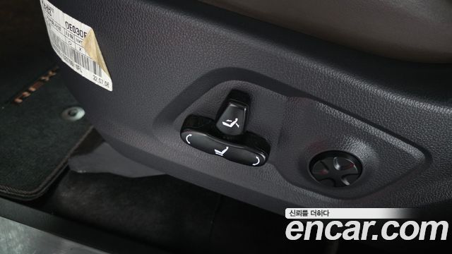 KG Mobility (SsangYong) Rexton Diesel 2.2 4WD Signature 2023 — фото 36