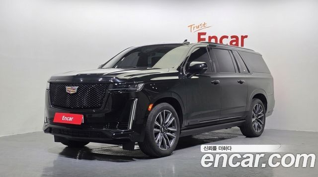 Cadillac Escalade (V) 6.2 ESV ESV Sports Platinum 2023 — фото 1