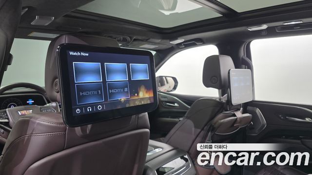 Cadillac Escalade (V) 6.2 ESV ESV Sports Platinum 2023 — фото 18