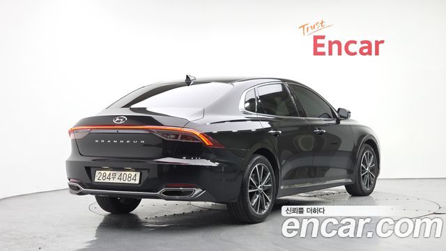 Hyundai Grandeur (IG) 3.3 Premium 2022 — фото 2