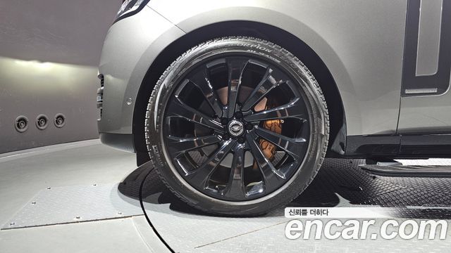 Land Rover Range Rover (V) P530 Autobiography Long Wheel Base 2023 — фото 5