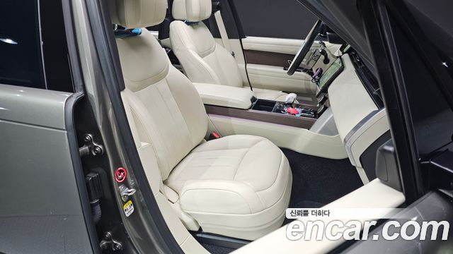 Land Rover Range Rover (V) P530 Autobiography Long Wheel Base 2023 — фото 16