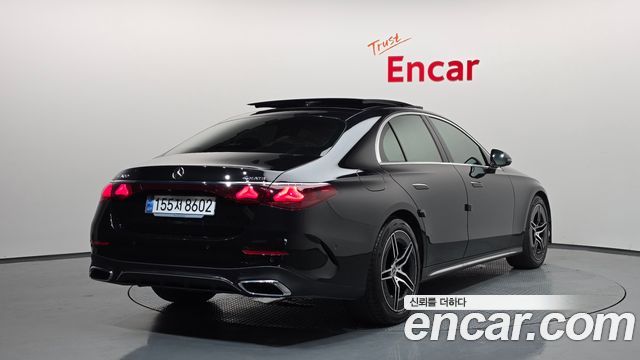 Mercedes-Benz E-Class (W214) E300 4MATIC AMG Line 2025 — фото 2