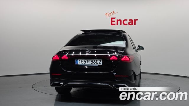 Mercedes-Benz E-Class (W214) E300 4MATIC AMG Line 2025 — фото 4