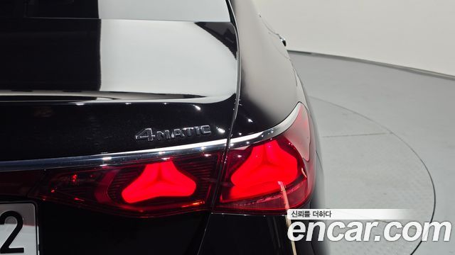Mercedes-Benz E-Class (W214) E300 4MATIC AMG Line 2025 — фото 23