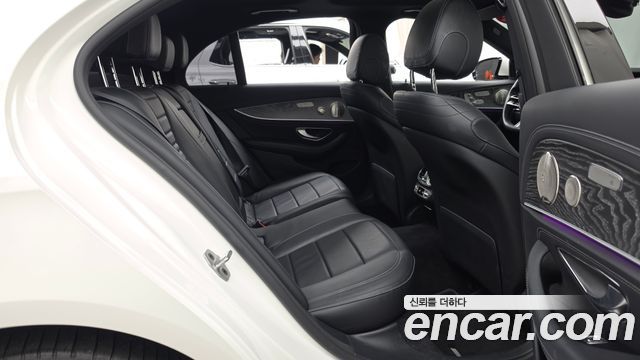 Mercedes-Benz E-Class (W213) E350 4MATIC AMG Line 2021 — фото 12