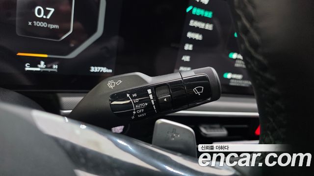 Kia K5 (III) 2.0 LPi Prestige 2024 — фото 15