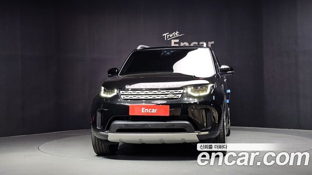 Land Rover Discovery 5 3.0 SD6 HSE Luxury 2019 — фото 3