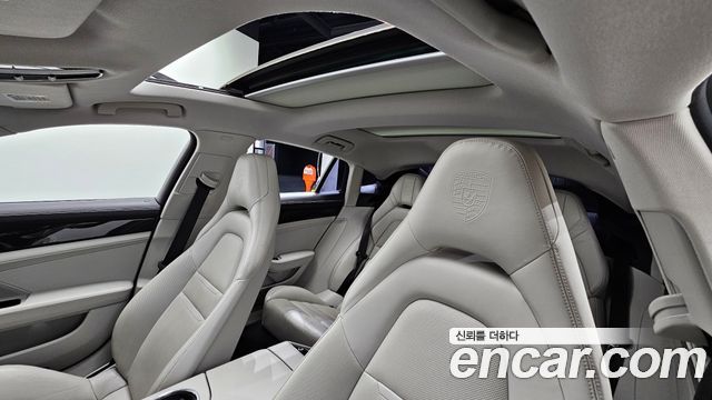 Porsche Panamera (971) 3.0 AWD 2018 — фото 19