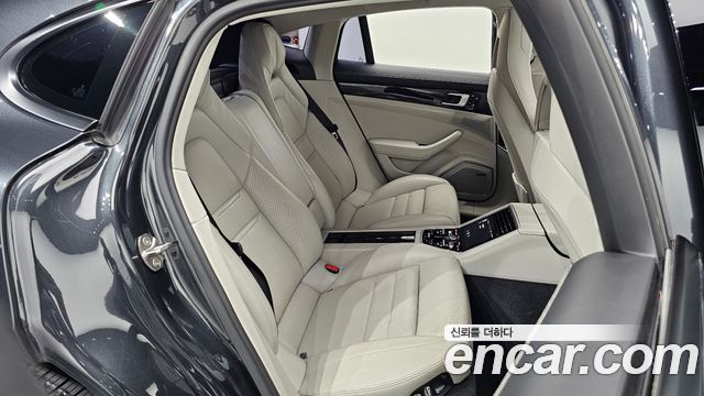 Porsche Panamera (971) 3.0 AWD 2018 — фото 26