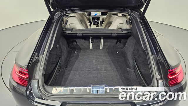 Porsche Panamera (971) 3.0 AWD 2018 — фото 31