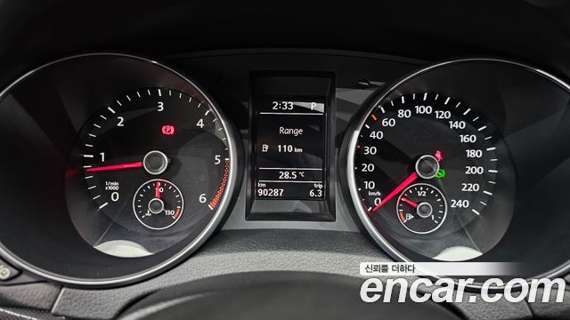 Volkswagen Golf (VI) 2.0 TDI StyleEdition 2013 — фото 8