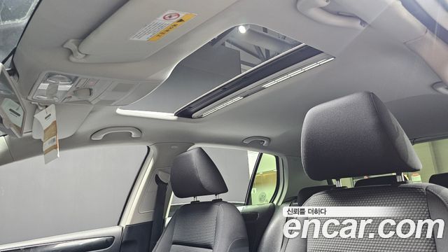 Volkswagen Golf (VI) 2.0 TDI StyleEdition 2013 — фото 18