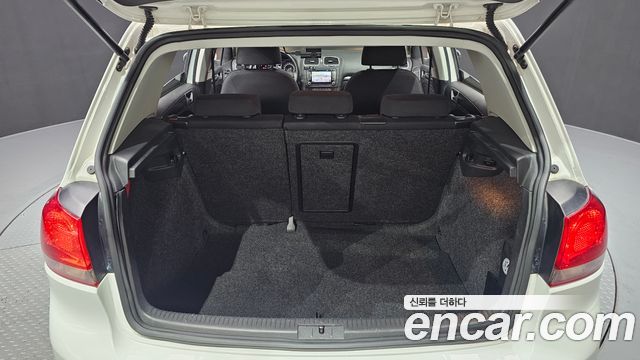 Volkswagen Golf (VI) 2.0 TDI StyleEdition 2013 — фото 20