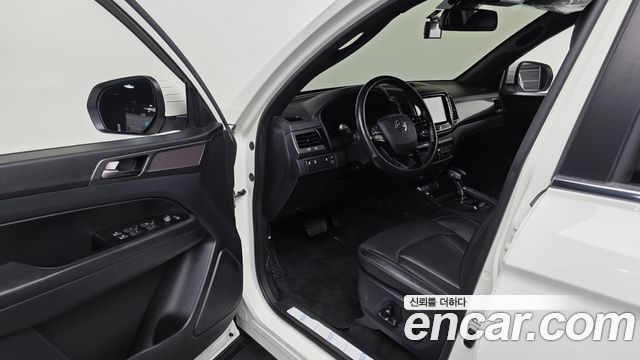 KG Mobility (SsangYong) Rexton Sports Diesel 2.2 4WD Prestige 2023 — фото 10