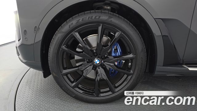 BMW X7 (G07) xDrive 40d M Sport 7 STR 2026 — фото 5