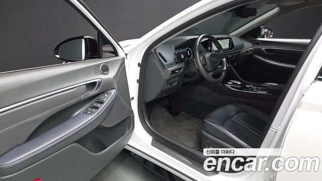 Hyundai Sonata (DN8) 2.0 Inspiration 2022 — фото 10