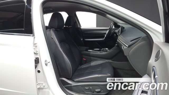 Hyundai Sonata (DN8) 2.0 Inspiration 2022 — фото 15