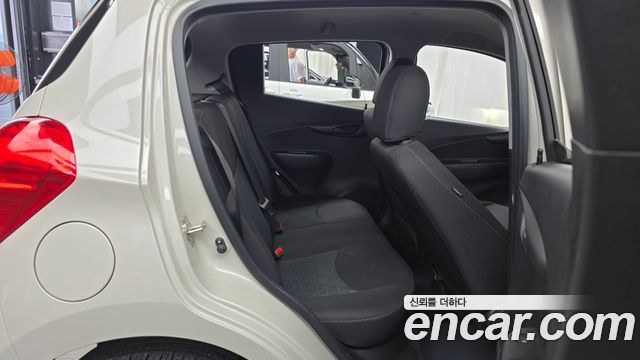 Chevrolet Spark LS 2019 — фото 12